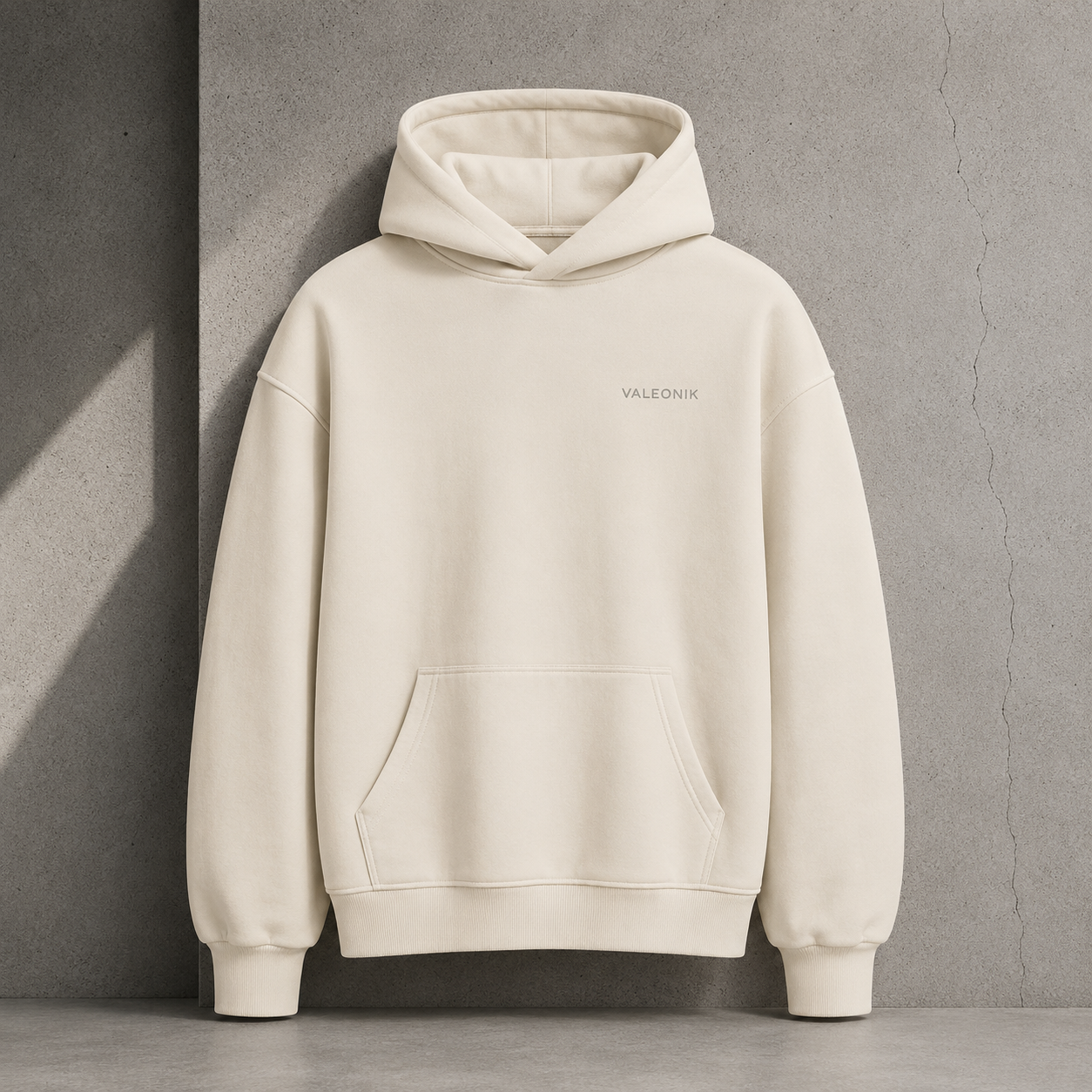 Essential Hoodie - Core