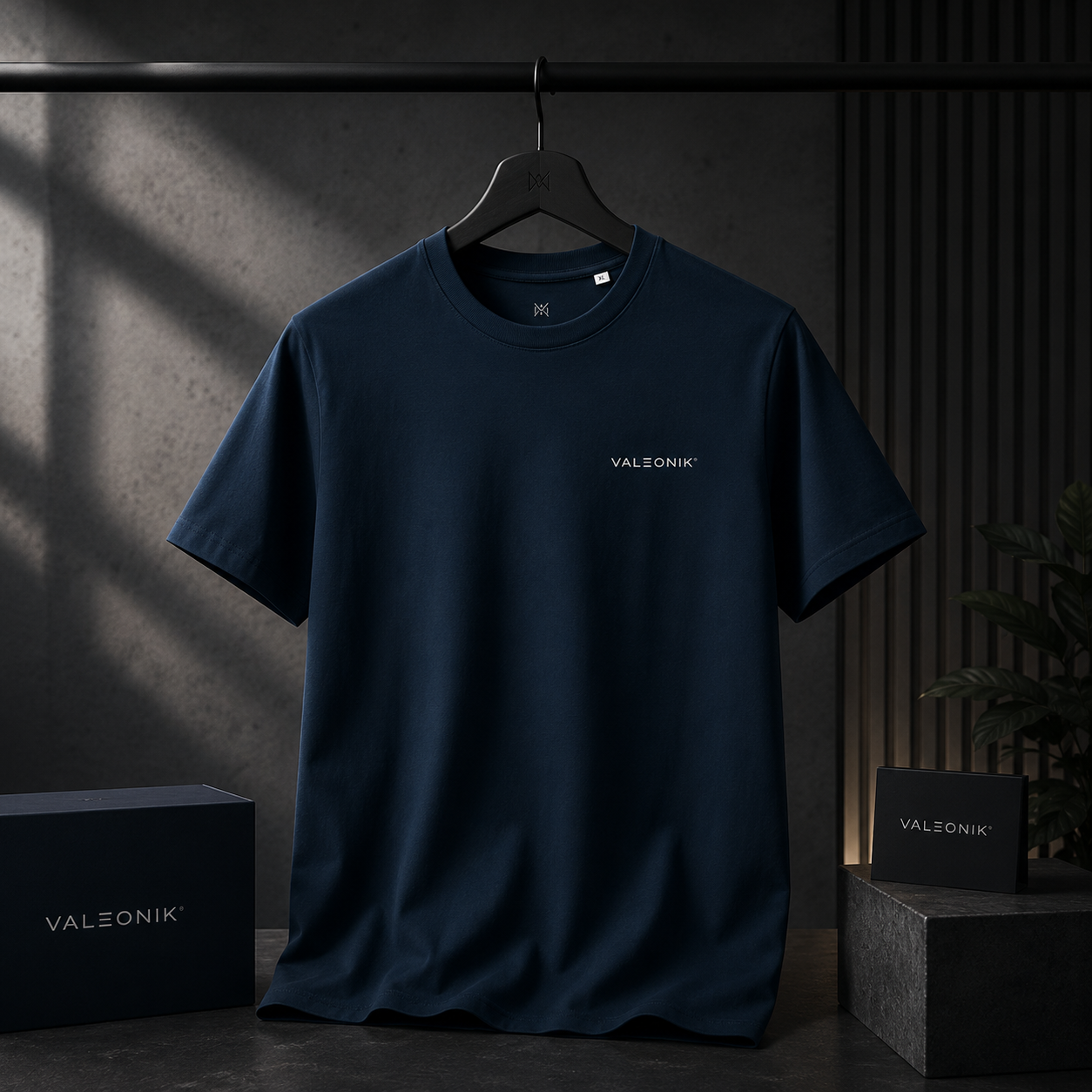 Essential Tee - Core