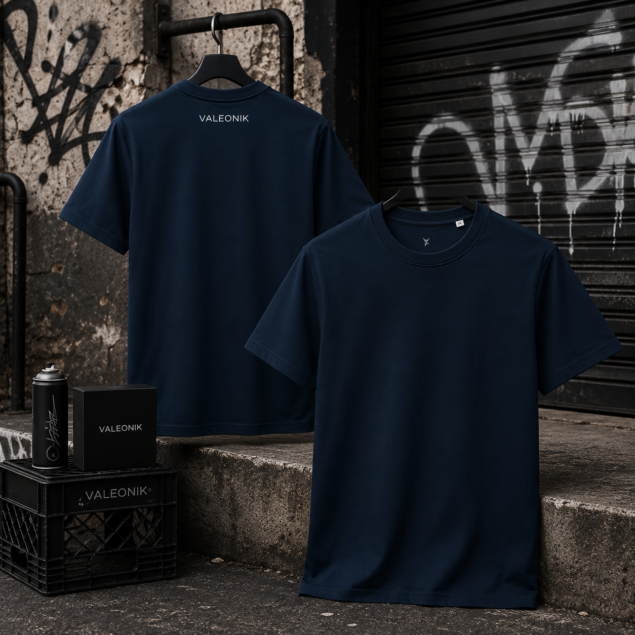 Essential Tee Rückentypografie