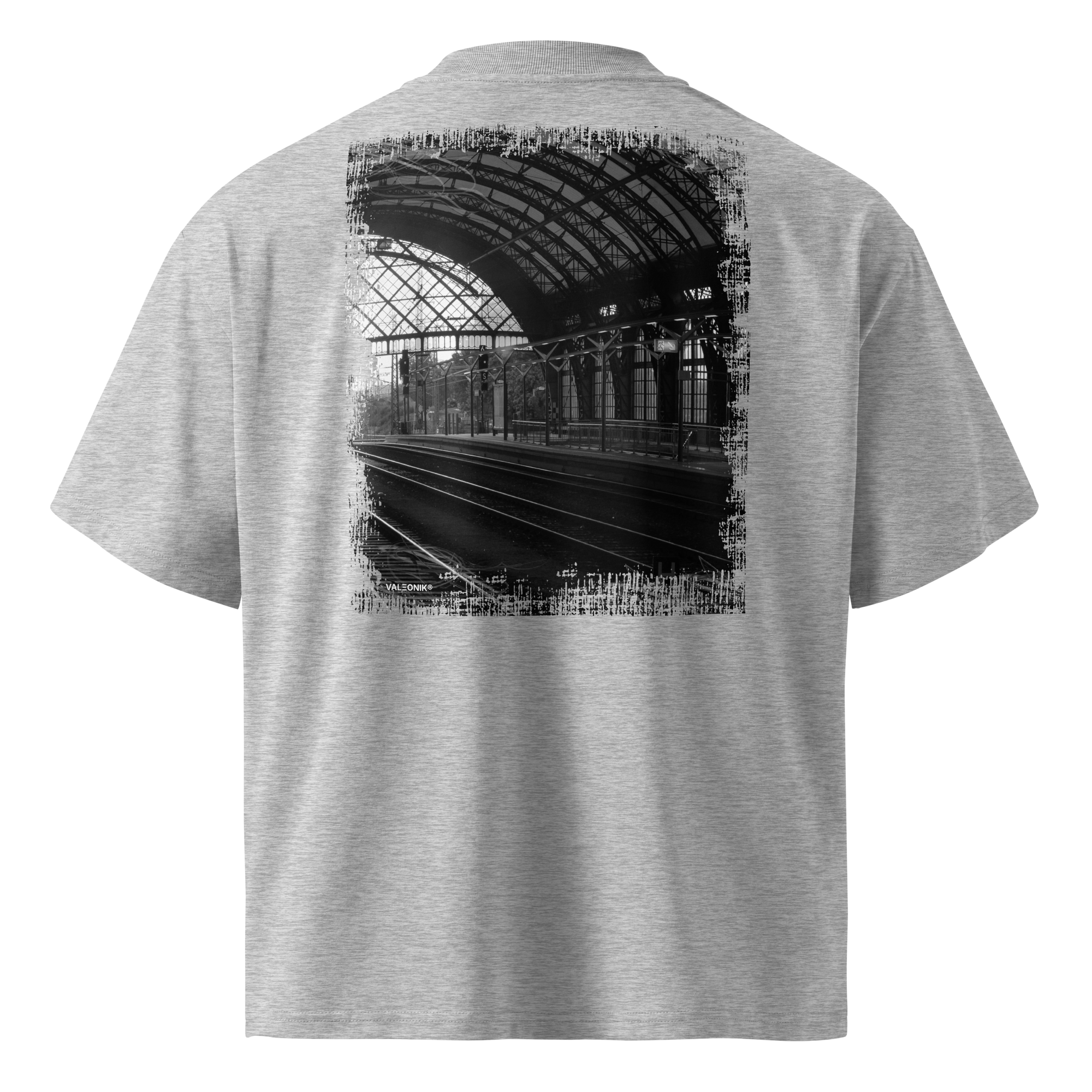DISTRIKT Oversized Tee TERMINAL